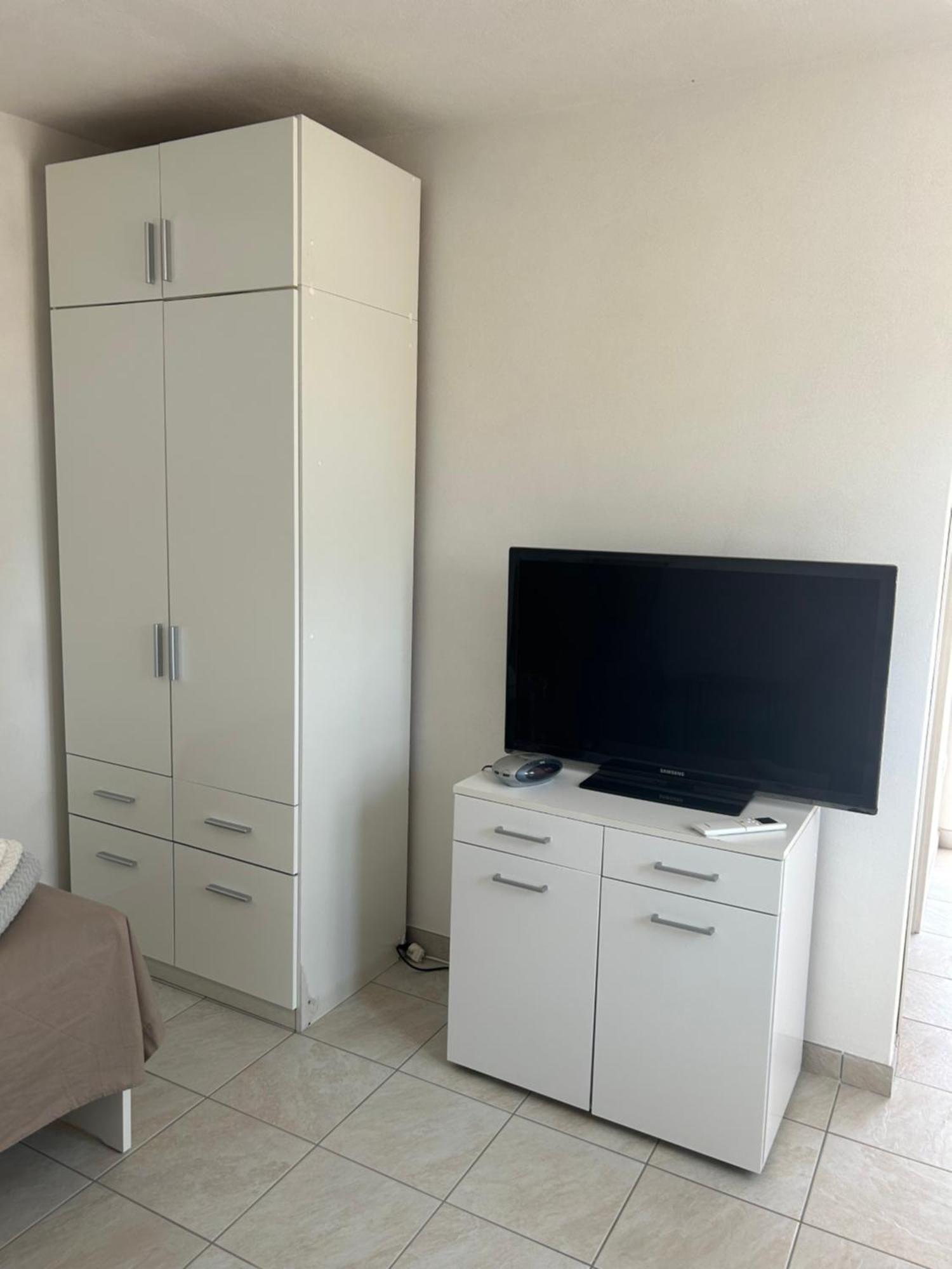 Villa Lara - Mit Separatem Extra Zimmer Mit Wc Und Dusche 산비토데이노르만니 외부 사진